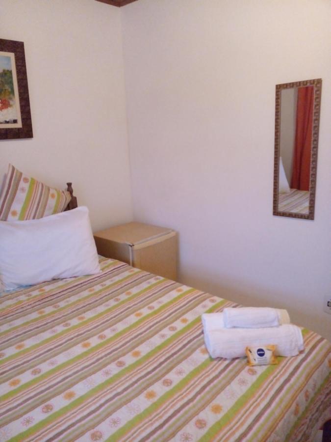Dani'S House - Hospedagem Familiar Bed & Breakfast Парати Екстериор снимка