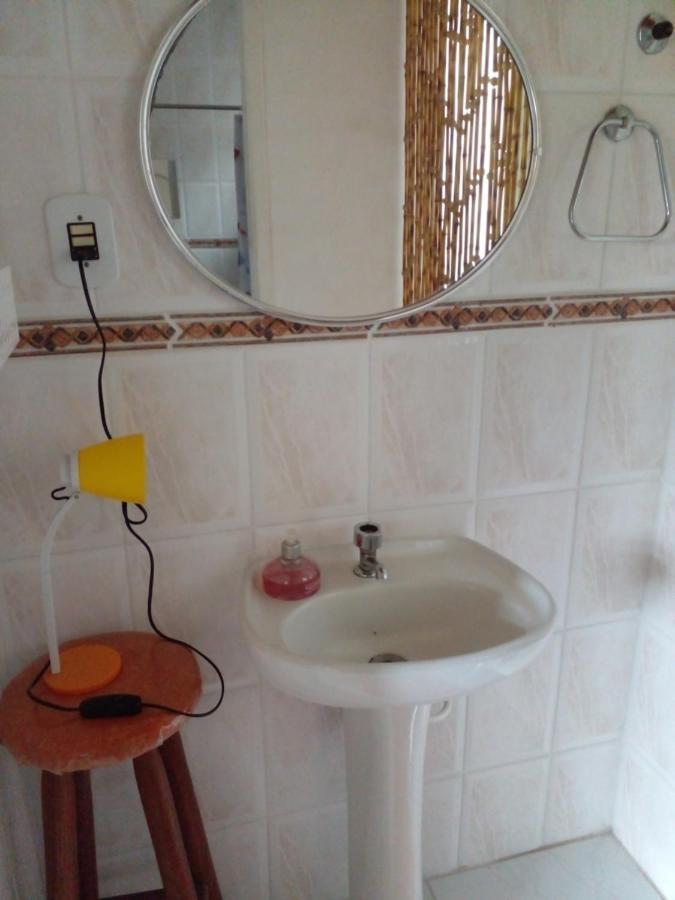 Dani'S House - Hospedagem Familiar Bed & Breakfast Парати Екстериор снимка