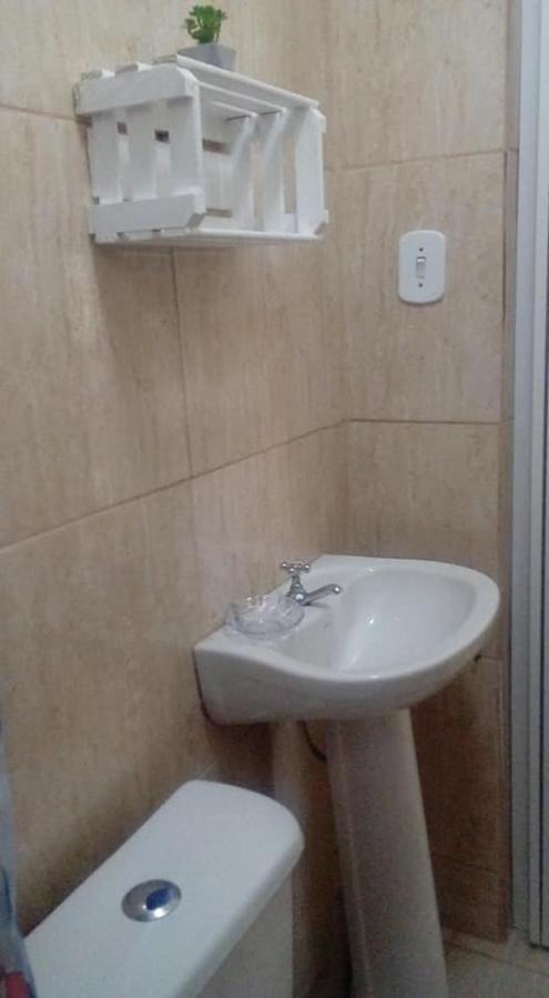 Dani'S House - Hospedagem Familiar Bed & Breakfast Парати Екстериор снимка