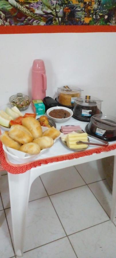 Dani'S House - Hospedagem Familiar Bed & Breakfast Парати Екстериор снимка